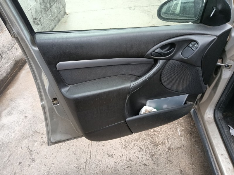 ford focus i (daw, dbw) del año 2001