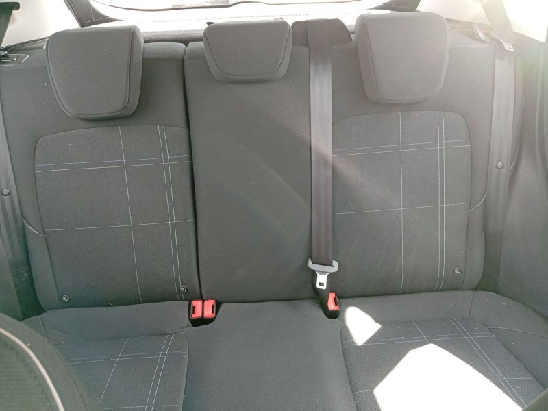 Recambio de asientos traseros para ford fiesta vii (hj, hf) 1.1 ti-vct referencia OEM IAM H1BBA63840  