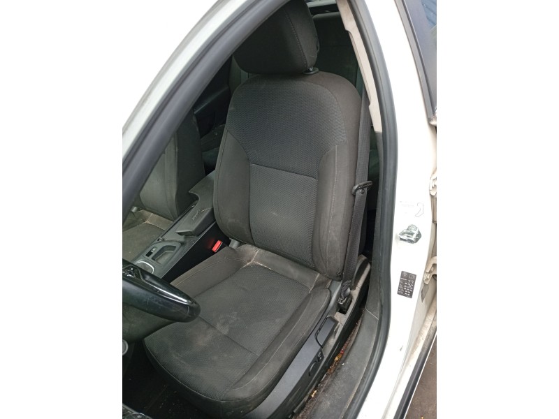 Recambio de asiento delantero izquierdo para opel insignia a (g09) 2.0 cdti (68) referencia OEM IAM 13501063  