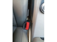 Recambio de enganche cinturon delantero izquierdo para mercedes-benz clase a (w176) a 180 (176.042) referencia OEM IAM   