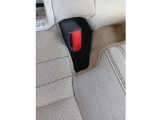 Recambio de enganche cinturon trasero central para mercedes-benz clase a (w176) a 180 (176.042) referencia OEM IAM A1768600469  