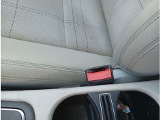 Recambio de enganche cinturon delantero derecho para mercedes-benz clase a (w176) a 180 (176.042) referencia OEM IAM   