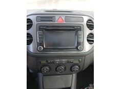 Recambio de sistema audio / radio cd para volkswagen tiguan (5n_) 1.4 tsi 4motion referencia OEM IAM 3C8035195F  