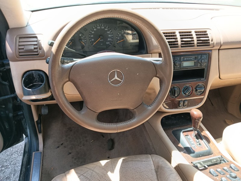 mercedes-benz clase m (w163) del año 2000