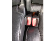 Recambio de enganche cinturon trasero central para honda civic viii hatchback (fn, fk) 2.2 ctdi (fk3) referencia OEM IAM 1000391