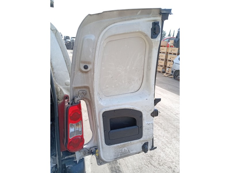 Recambio de puerta trasera carga derecha para peugeot partner furgoneta/monovolumen 1.6 hdi referencia OEM IAM   