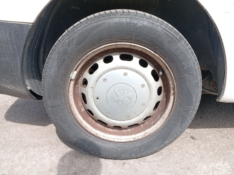 Recambio de mangueta trasera derecha para peugeot partner furgoneta/monovolumen 1.6 hdi referencia OEM IAM 517637  