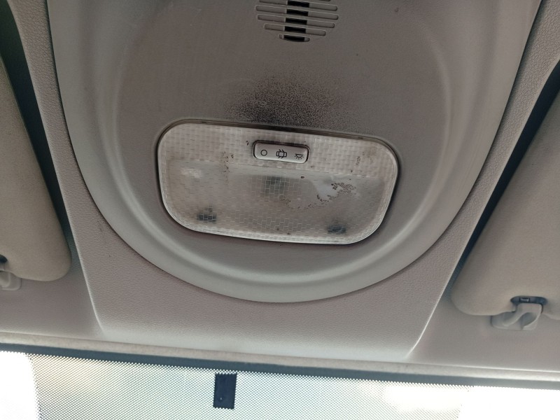 Recambio de luz interior para peugeot partner furgoneta/monovolumen 1.6 hdi referencia OEM IAM 9680892377  