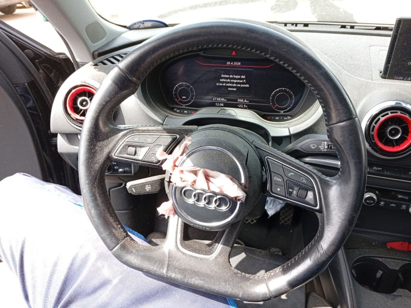 Recambio de volante para audi a3 sportback (8va, 8vf) 2.0 tdi referencia OEM IAM 82A419091AE  