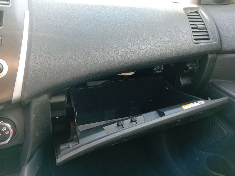 Recambio de guantera para mitsubishi asx (ga_w_) 1.8 di-d (ga6w) referencia OEM IAM 8006A279ZZ  