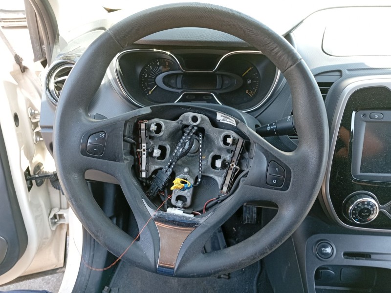 Recambio de volante para renault captur i (j5_, h5_) 1.5 dci 90 referencia OEM IAM 6218822  