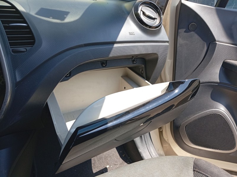Recambio de guantera para renault captur i (j5_, h5_) 1.5 dci 90 referencia OEM IAM 685003033R  
