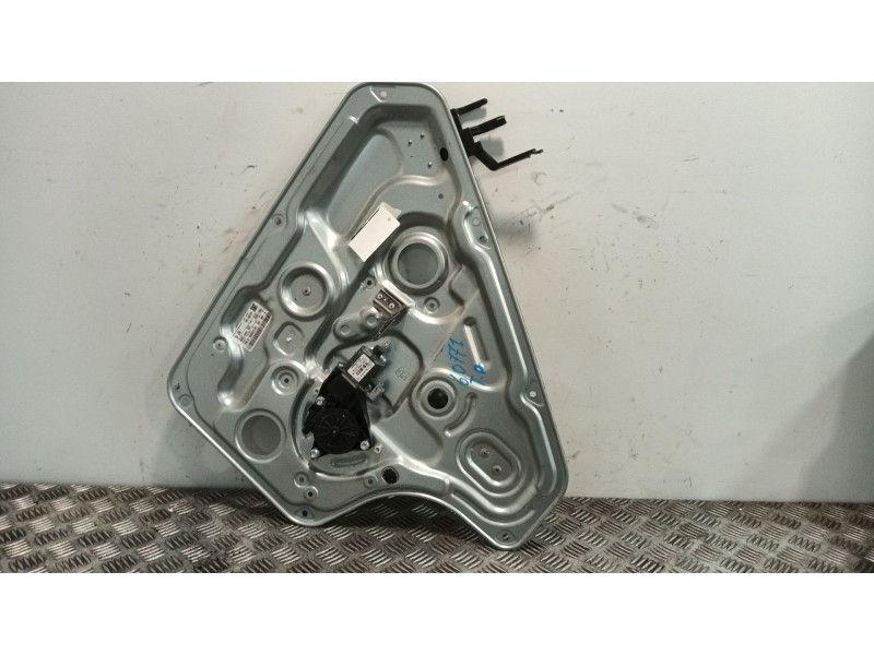 Recambio de elevalunas trasero derecho para hyundai ix20 (jc) 1.4 crdi referencia OEM IAM 834601P000YNSTRR  