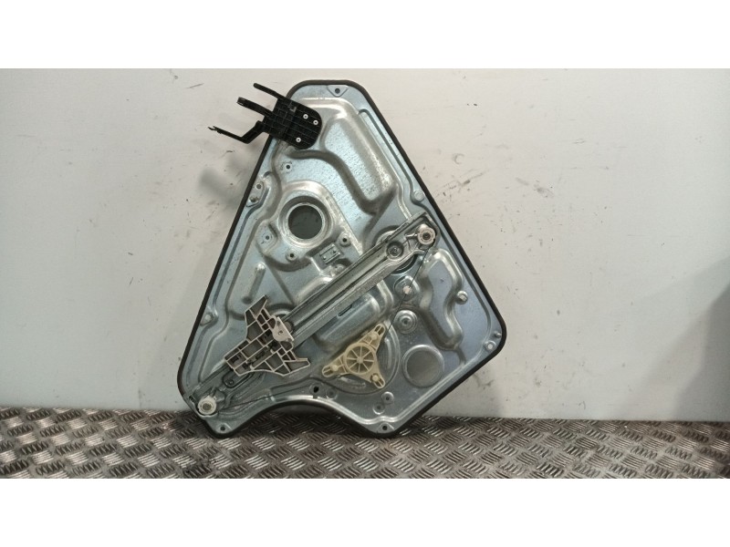 Recambio de elevalunas trasero derecho para hyundai ix20 (jc) 1.4 crdi referencia OEM IAM 834601P000YNSTRR  