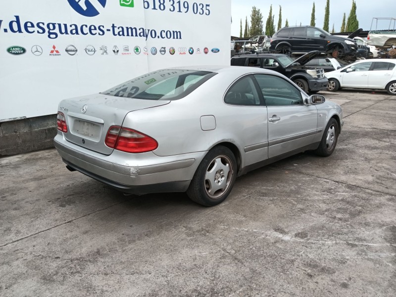 mercedes-benz clk (c208) del año 1998