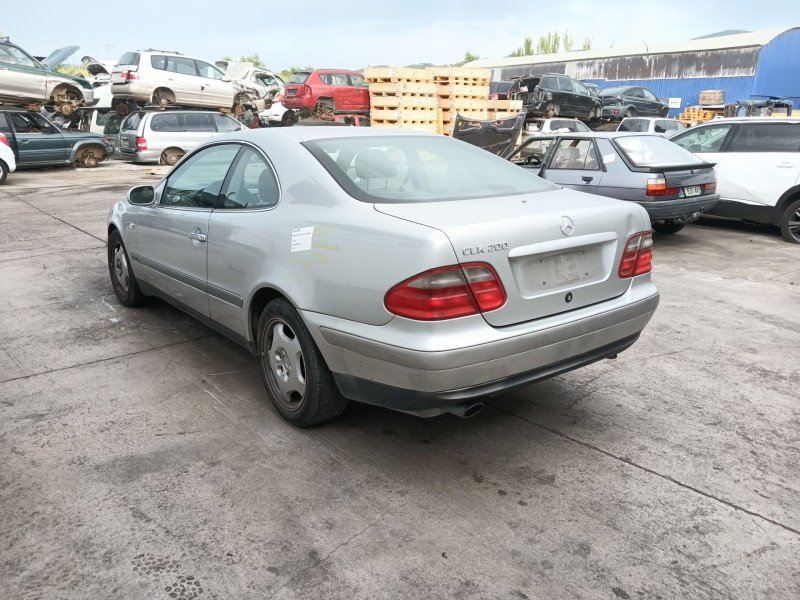 mercedes-benz clk (c208) del año 1998