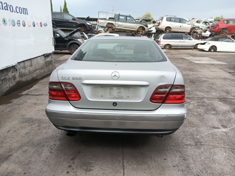 mercedes-benz clk (c208) del año 1998