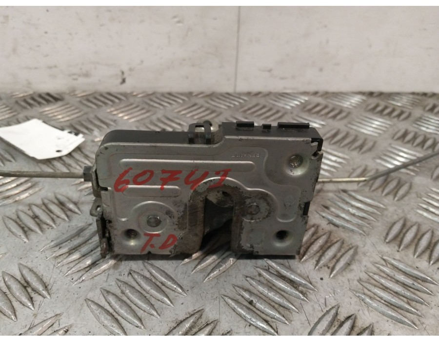 Recambio de cerradura puerta trasera derecha para dacia logan mcv (ks_) 1.5 dci (ks0w) referencia OEM IAM 6001547508  