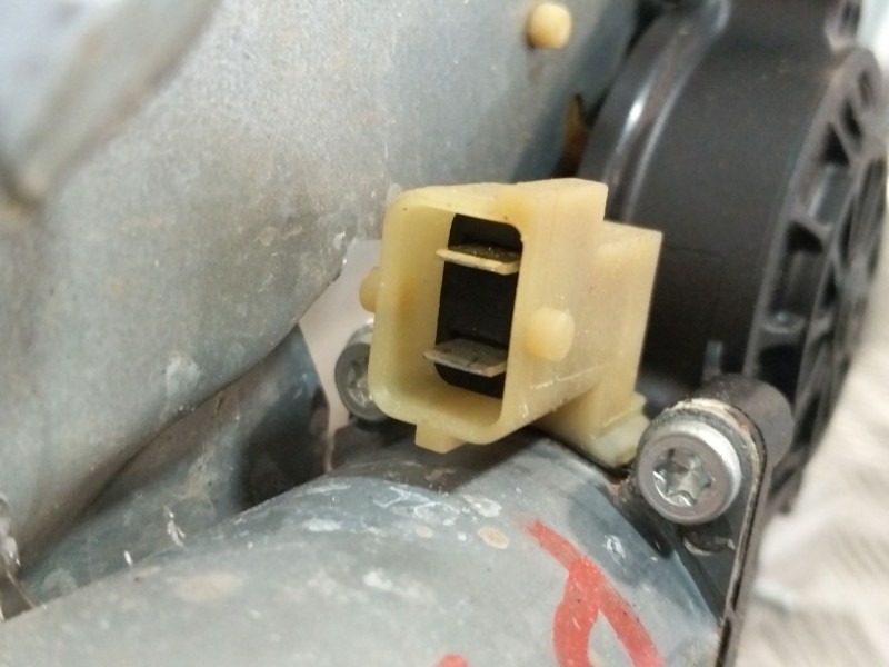 Recambio de elevalunas delantero izquierdo para saab 9-5 station wagon (ys3e) 2.3 t referencia OEM IAM 117996XXX  