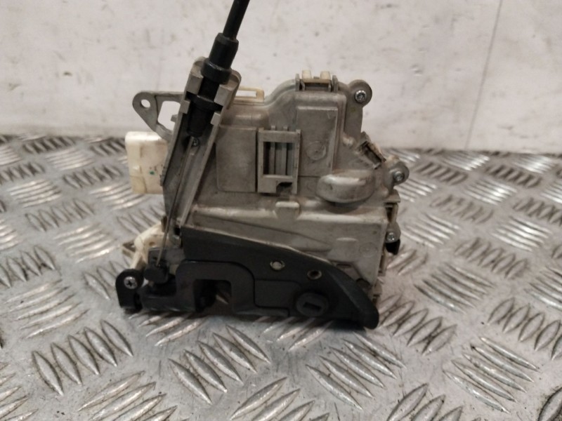 Recambio de cerradura puerta trasera derecha para seat altea xl (5p5, 5p8) 1.6 tdi referencia OEM IAM 7L0839016D  