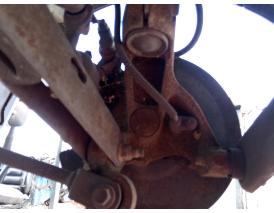 Recambio de mangueta trasera derecha para ford cougar (mc) 2.5 v6 24v cat referencia OEM IAM 1110955  