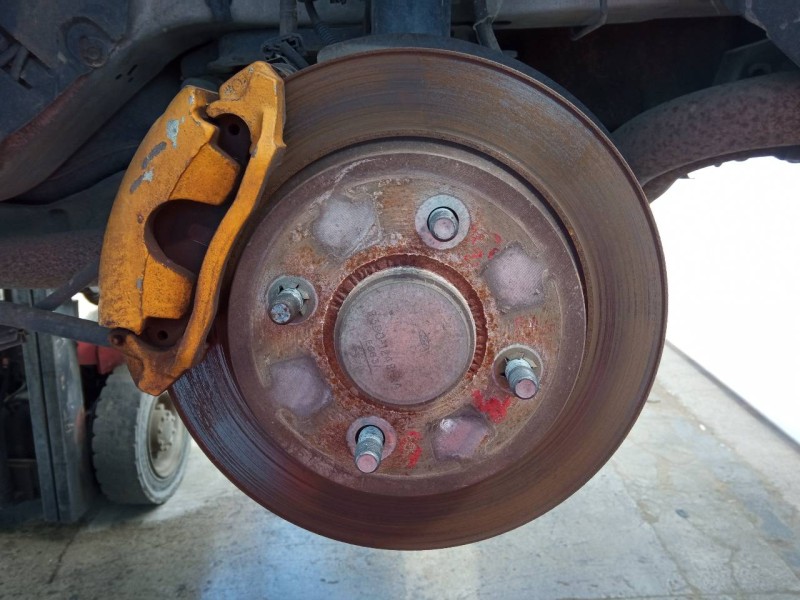Recambio de mangueta trasera izquierda para ford cougar (mc) 2.5 v6 24v cat referencia OEM IAM 1110953  
