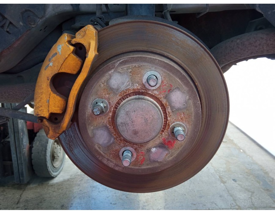 Recambio de mangueta trasera izquierda para ford cougar (mc) 2.5 v6 24v cat referencia OEM IAM 1110953  