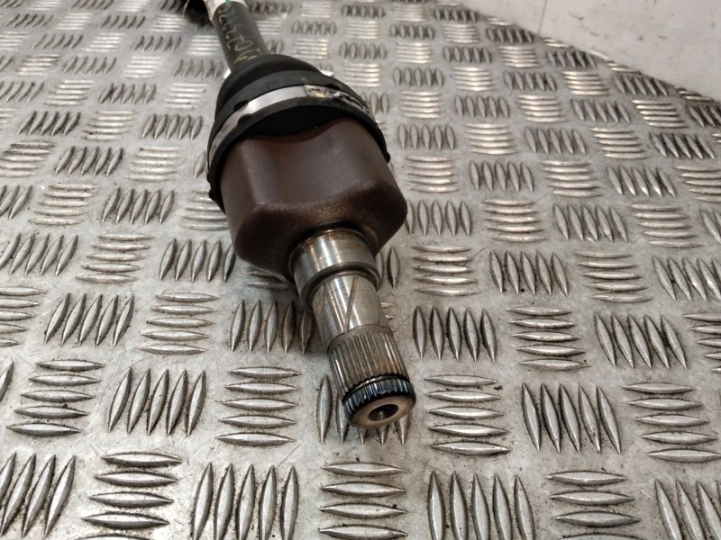 Recambio de transmision delantera izquierda para mini mini (r56) cooper referencia OEM IAM 275634101 VP6KMW3B437AF 