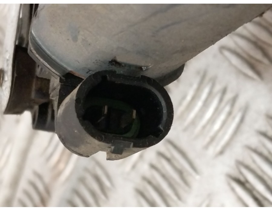 Recambio de elevalunas delantero izquierdo para renault master ii furgoneta (fd) 1.9 dci 80 referencia OEM IAM 7700351294  