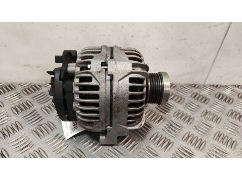 Recambio de alternador para volvo v70 i (875, 876) 2.4 turbo referencia OEM IAM 0124525060  