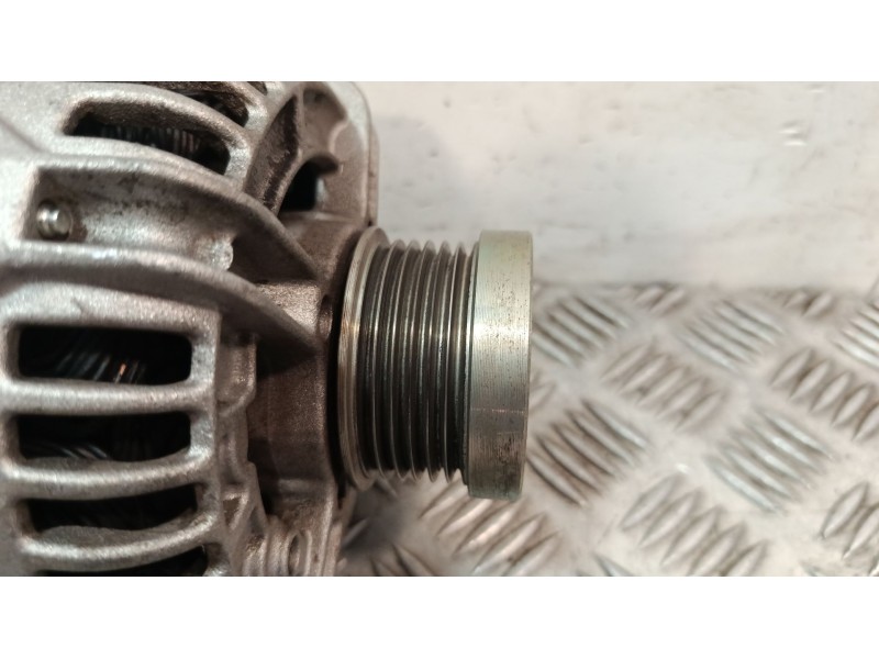 Recambio de alternador para volvo v70 i (875, 876) 2.4 turbo referencia OEM IAM 0124525060  