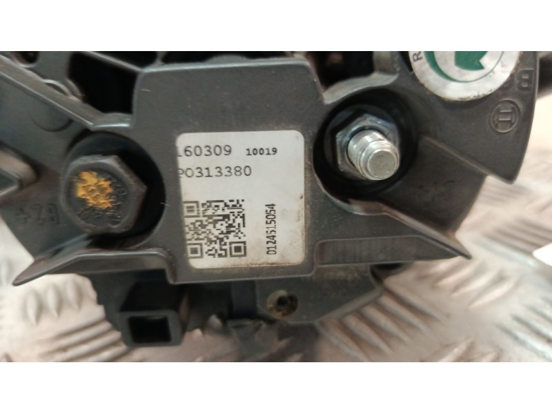 Recambio de alternador para volvo v70 i (875, 876) 2.4 turbo referencia OEM IAM 0124525060  