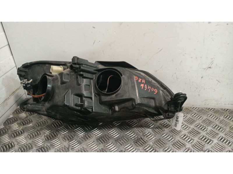 Recambio de faro izquierdo para skoda fabia ii (542) 1.2 tsi referencia OEM IAM 173203  