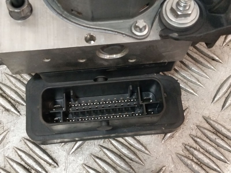 Recambio de abs para fiat panda (312_, 319_) 1.3 d multijet 4x4 (312pxu1a) referencia OEM IAM 00520753800  