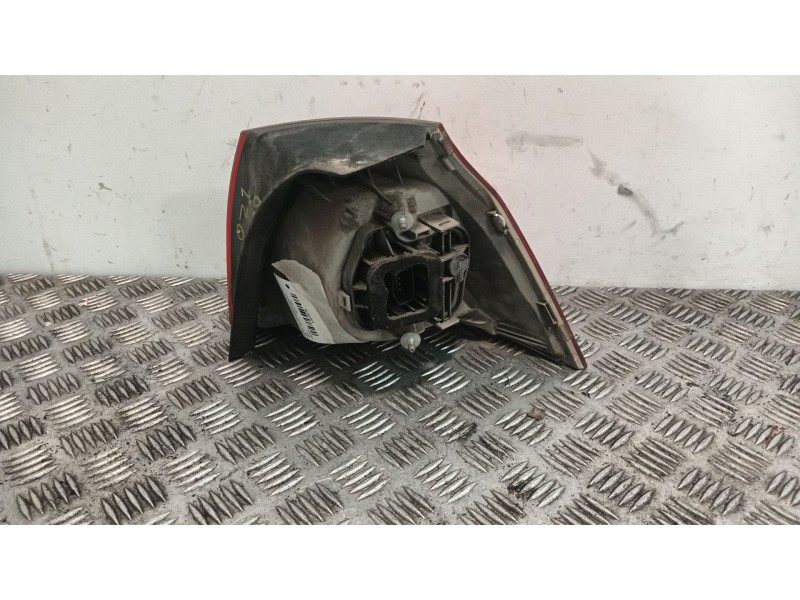 Recambio de piloto trasero izquierdo para volkswagen golf v (1k1) 2.0 tdi referencia OEM IAM 1K6945095Q  