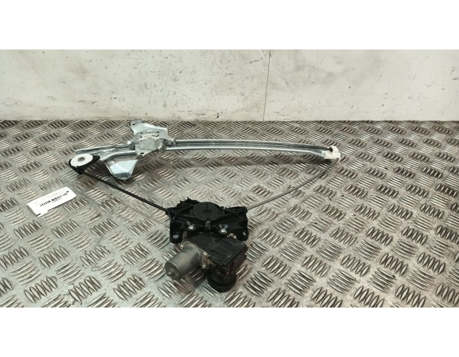 Recambio de elevalunas delantero izquierdo para toyota rav 4 v (_a5_, _h5_) 2.0 (mxaa52) referencia OEM IAM 6980242072  