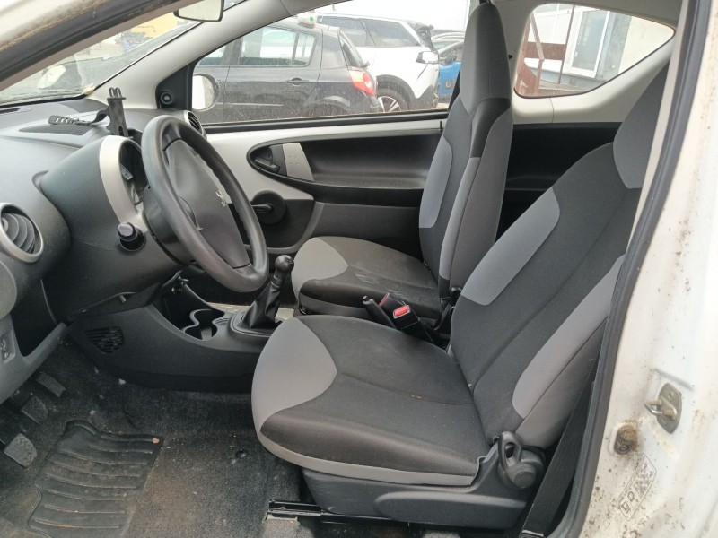 peugeot 107 (pm_, pn_) del año 2012