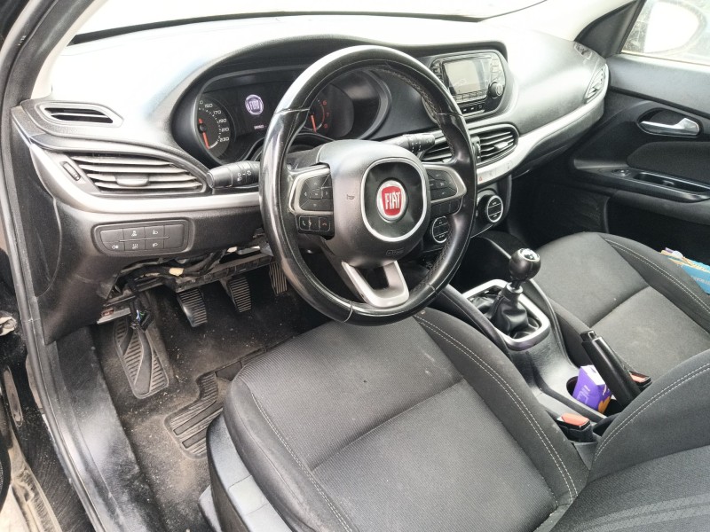 fiat tipo station wagon (356_, 357_) del año 2018