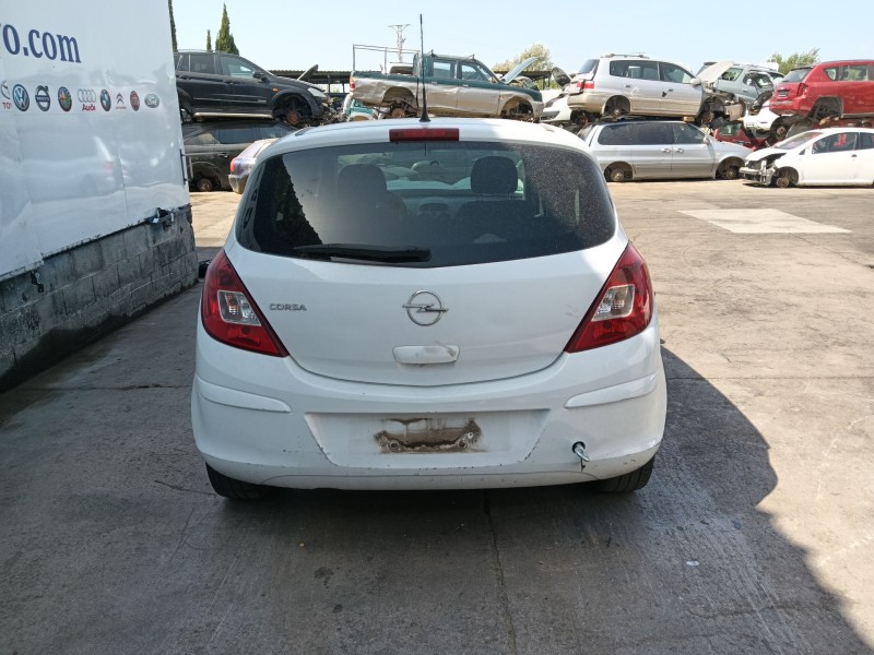 opel corsa d (s07) del año 2010