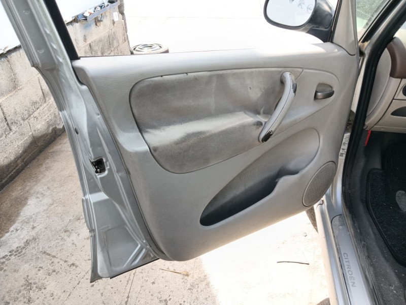 citroën xsara picasso (n68) del año 2004