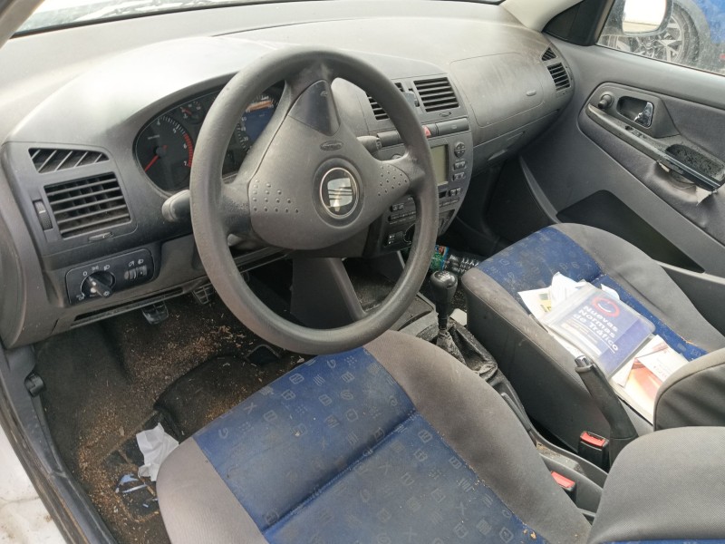 seat ibiza ii (6k1) del año 2001