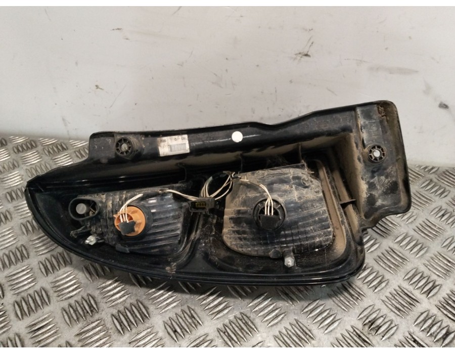 Recambio de piloto trasero derecho para citroën c3 picasso (sh_) 1.6 hdi 90 referencia OEM IAM 6351GL  