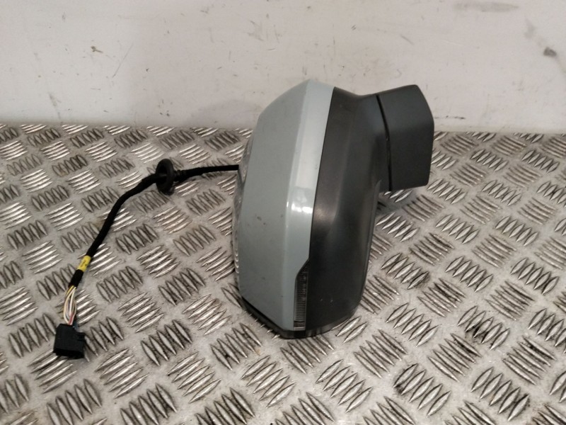 Recambio de retrovisor derecho para audi q2 (gab, gag) 30 tdi referencia OEM IAM 81B857410B  