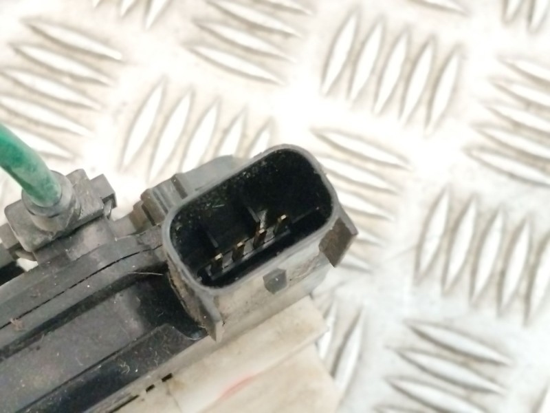 Recambio de cerradura puerta delantera derecha para kia rio iii (ub) 1.25 cvvt referencia OEM IAM 813211W060  