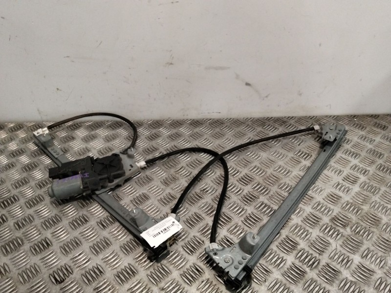Recambio de elevalunas delantero izquierdo para renault vel satis (bj0_) 2.0 16v turbo (bj0k) referencia OEM IAM 8200008324  
