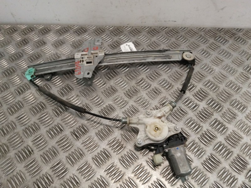 Recambio de elevalunas delantero derecho para kia rio iii (ub) 1.25 cvvt referencia OEM IAM 824021W010  