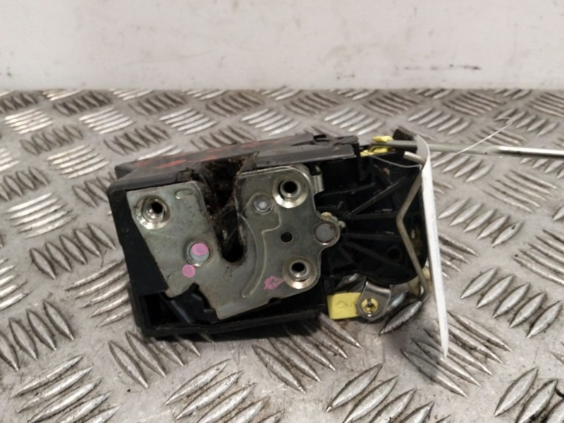 Recambio de cerradura puerta delantera izquierda para dacia logan ii tce 90 referencia OEM IAM 805038956R  