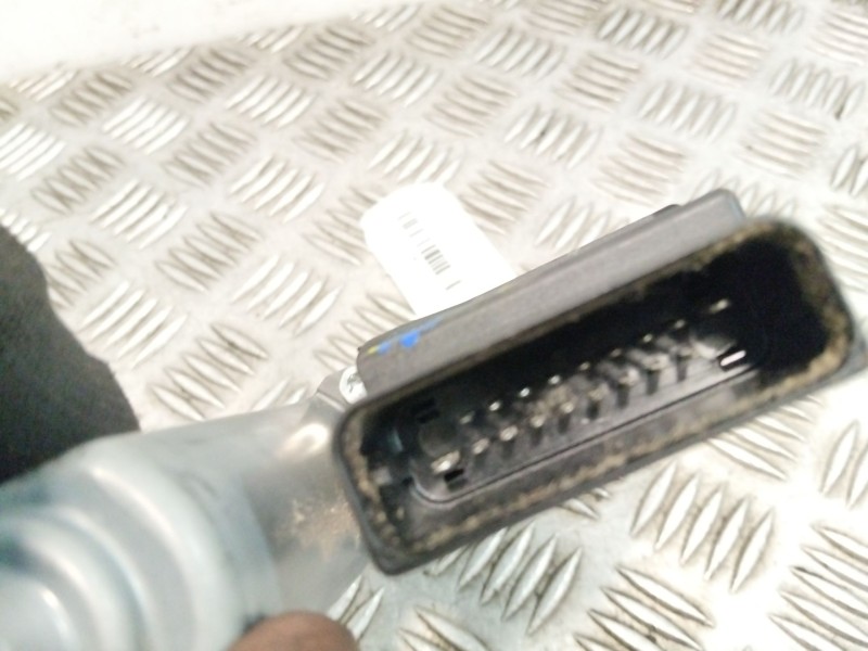Recambio de motor elevalunas trasero derecho para volkswagen golf vi (5k1) 1.6 tdi referencia OEM IAM 5K0959704C  