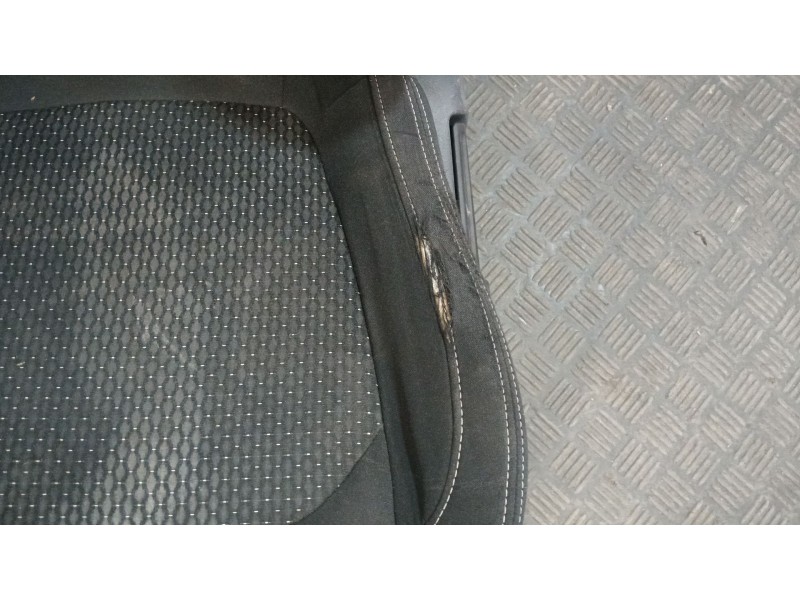 Recambio de asiento delantero izquierdo para maxus edeliver 3 furgoneta electric referencia OEM IAM 4222156 20211113 