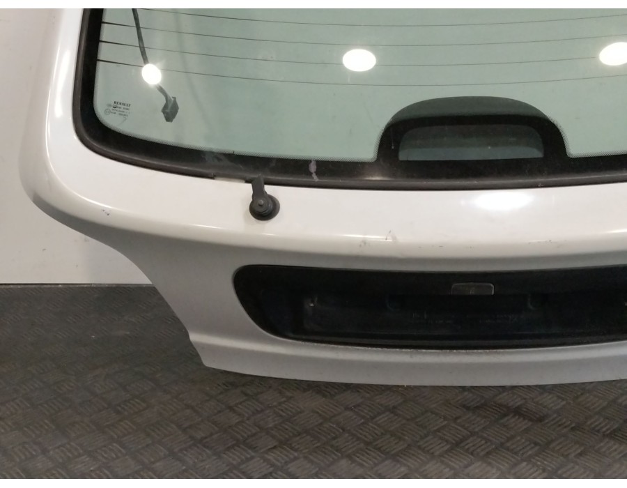 Recambio de porton trasero para renault megane i (ba0/1_) 1.6 e (ba0f, ba0s) referencia OEM IAM   